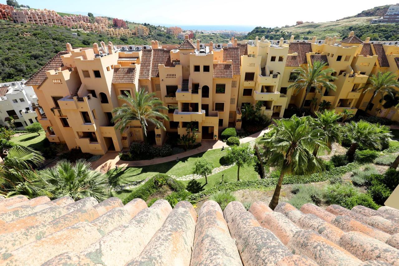 Duquesa Village Apartment - 2 Bed/2 Bath Apartment With Panoramic Sea Views Manilva Εξωτερικό φωτογραφία