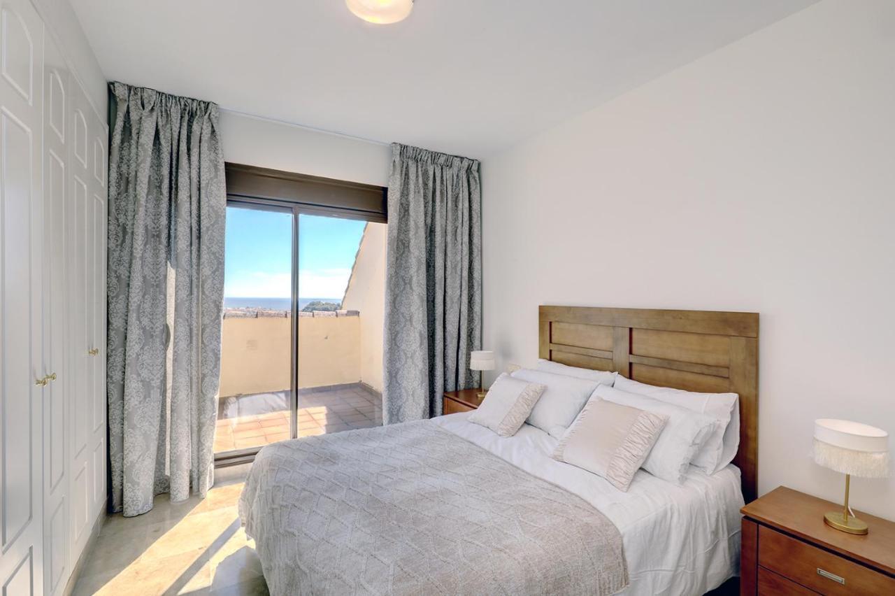 Duquesa Village Apartment - 2 Bed/2 Bath Apartment With Panoramic Sea Views Manilva Εξωτερικό φωτογραφία