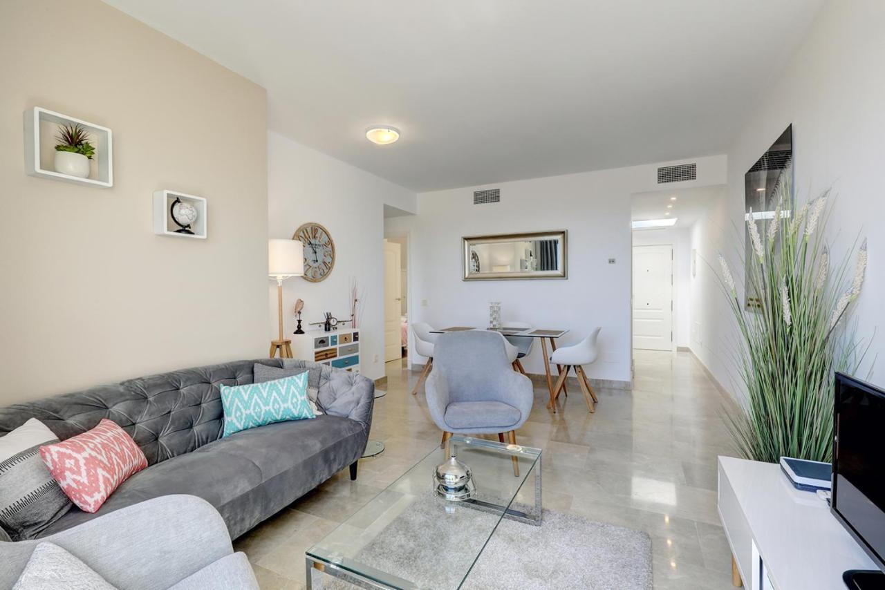 Duquesa Village Apartment - 2 Bed/2 Bath Apartment With Panoramic Sea Views Manilva Εξωτερικό φωτογραφία