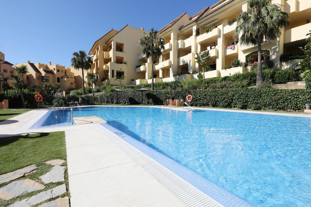 Duquesa Village Apartment - 2 Bed/2 Bath Apartment With Panoramic Sea Views Manilva Εξωτερικό φωτογραφία